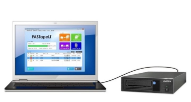 高速USB接続 LTOテープ装置 45TB 保守契約1年